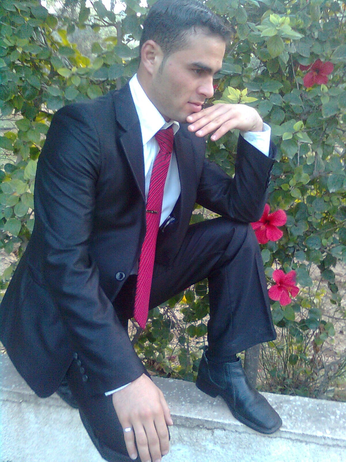 أنا هنا الآن Gahad89 Twitter
