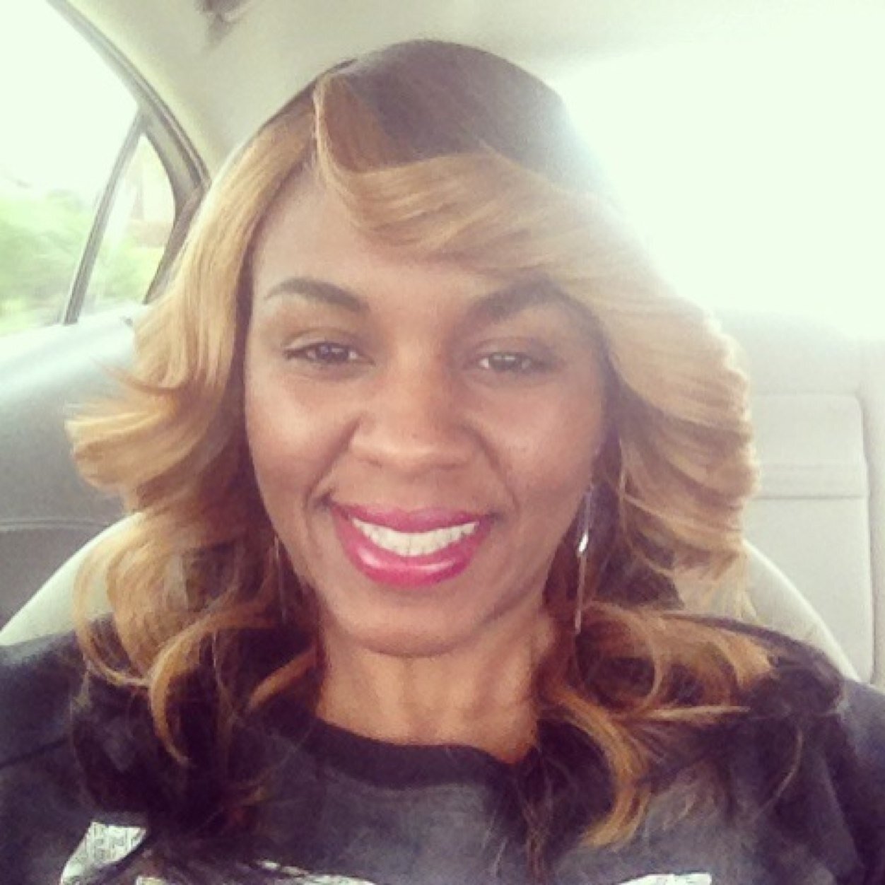 shantaberry123's profile picture. 