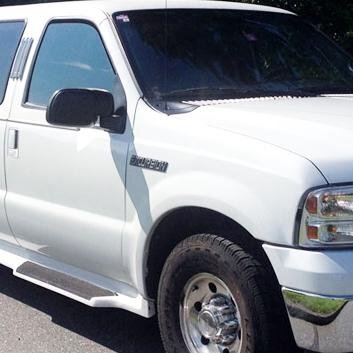 deluxelimoca's profile picture. Serving the Vancouver, Langley, Surrey and Lower Mainland Area