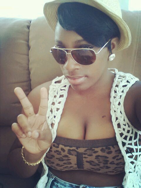 FB ; La'roca Copeland
IG ; @Theboyss__x