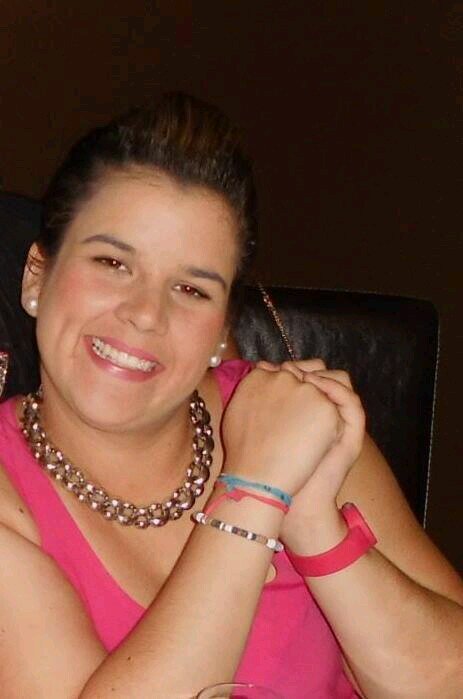 AscDebora's profile picture. 