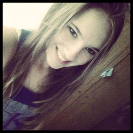 Procure sua felicidade sem depender das pessoas.”:}