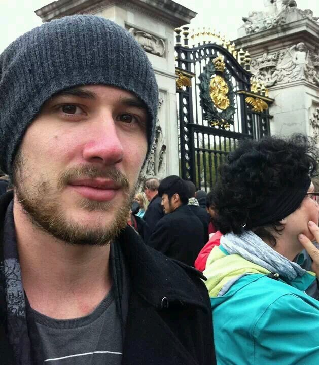 sashfordrowe's profile picture. 