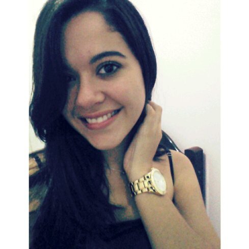 Com a cabeça erguida, mantendo a fé em Deus (8