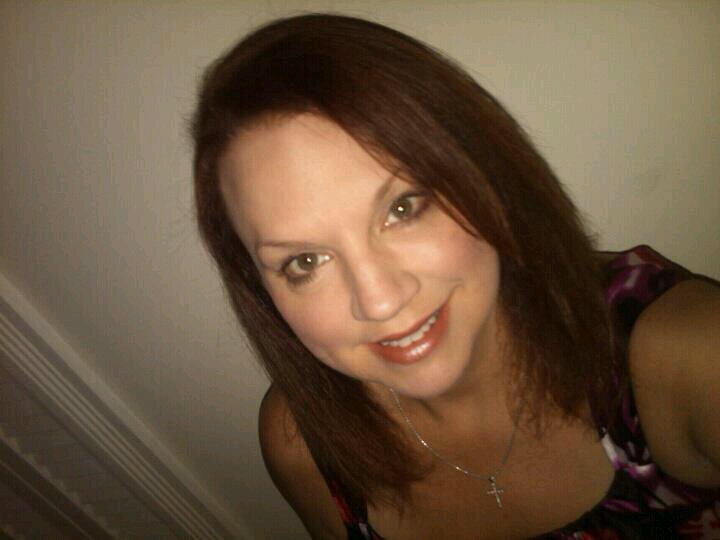 suzanne_rye's profile picture. 