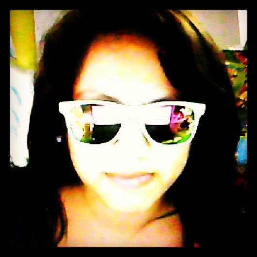 I love God with all my heart. Married and in love with a great man of God.  I live in  Lima, Perú.