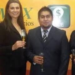 Recién graduados,,estoy feliz cumpli mi meta