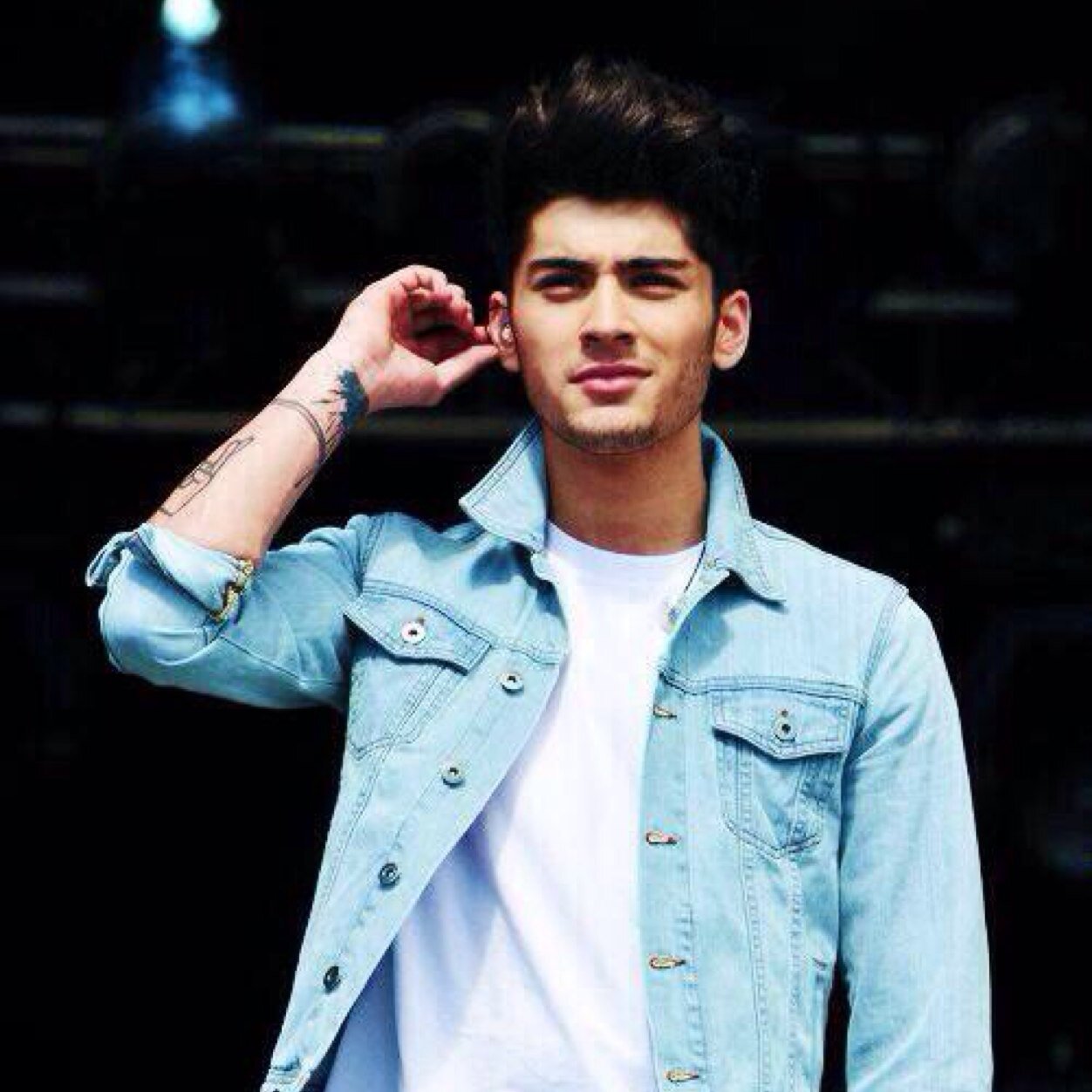 ziamliciousness's profile picture. Why do drugs when u can do 5/5