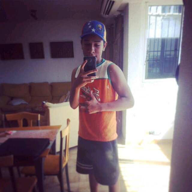 15.a StephanieH♥ Ig: HugoHard_  Brasil  holanda ♥
HooligansBoy♥