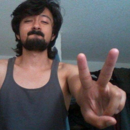 Sangre suspendida en una red
Nota: Uso Twitter para respaldar echos politicos y científicos de mi interés