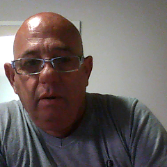 AvrhahmCohen's profile picture. 