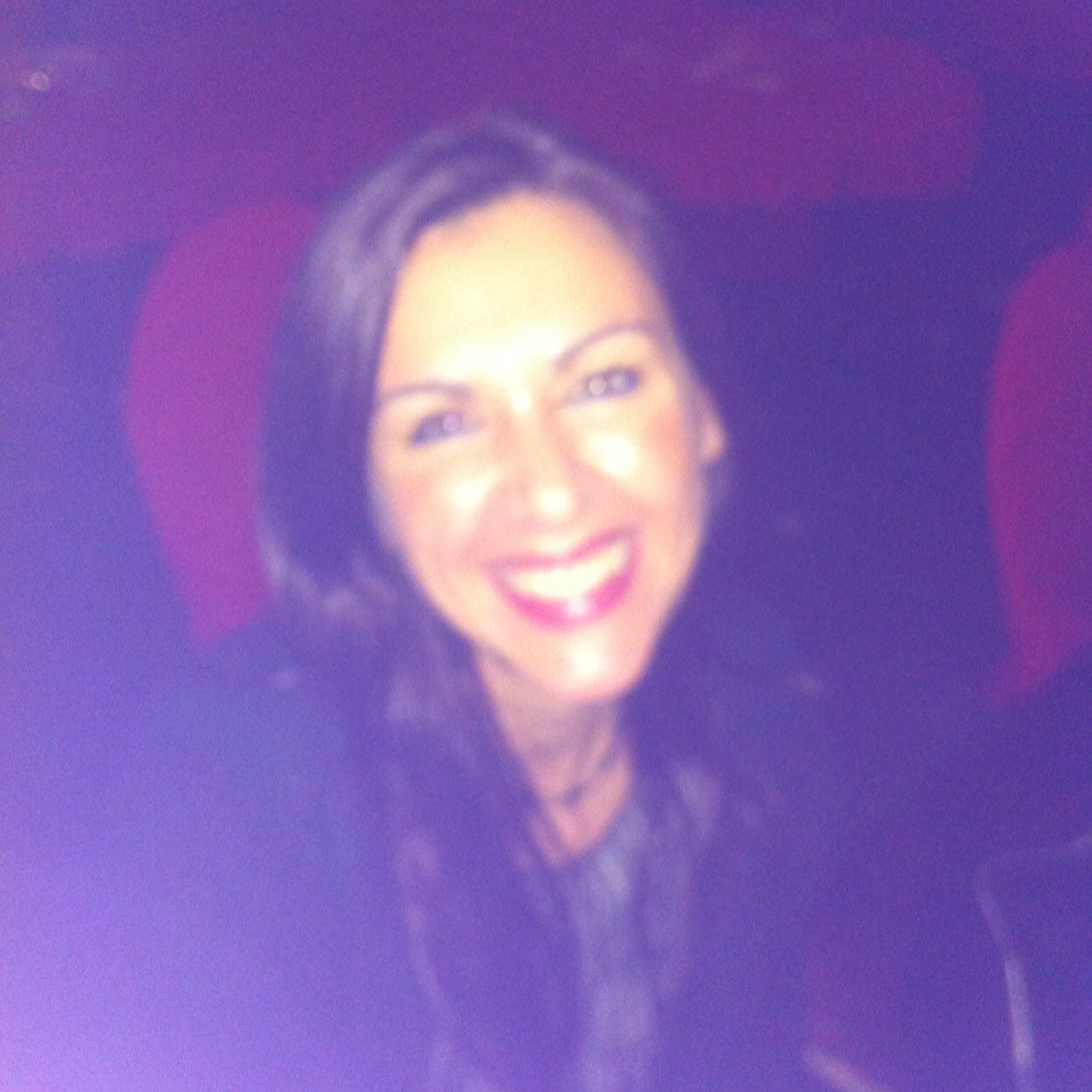 Passionnée de voyages, account manager dynamique, motivée, life is beautifull