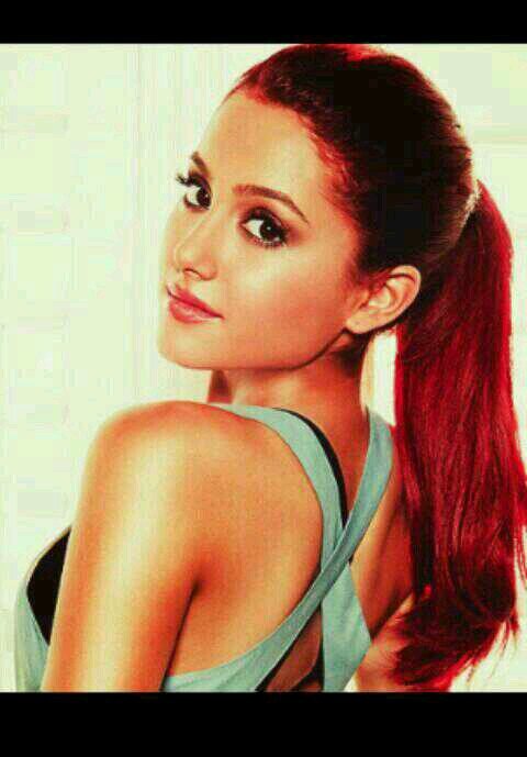 Fan account for @ArianaGrande ♔nice facts and pics of ArianaGrande♔Nicknames: Ari and Little red♔ promo4promo♔up to the 1100