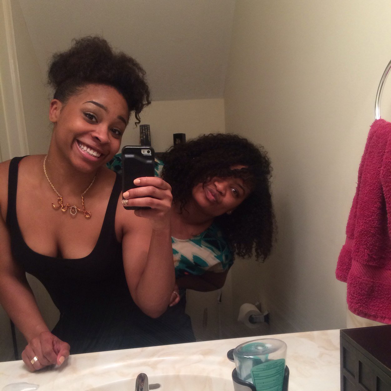 besos_MUAH's profile picture. Success doesn't not come without dedication :)