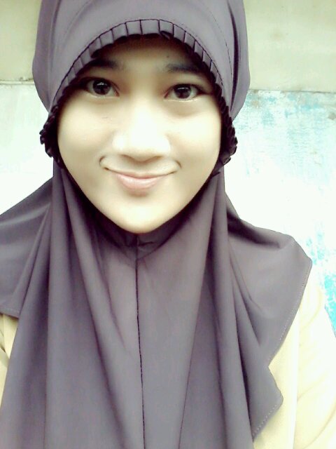 ALLah »|Orang tua»|keluarga»|sahabat»| {“13•05•2000“} MtsN 02 KENDARI