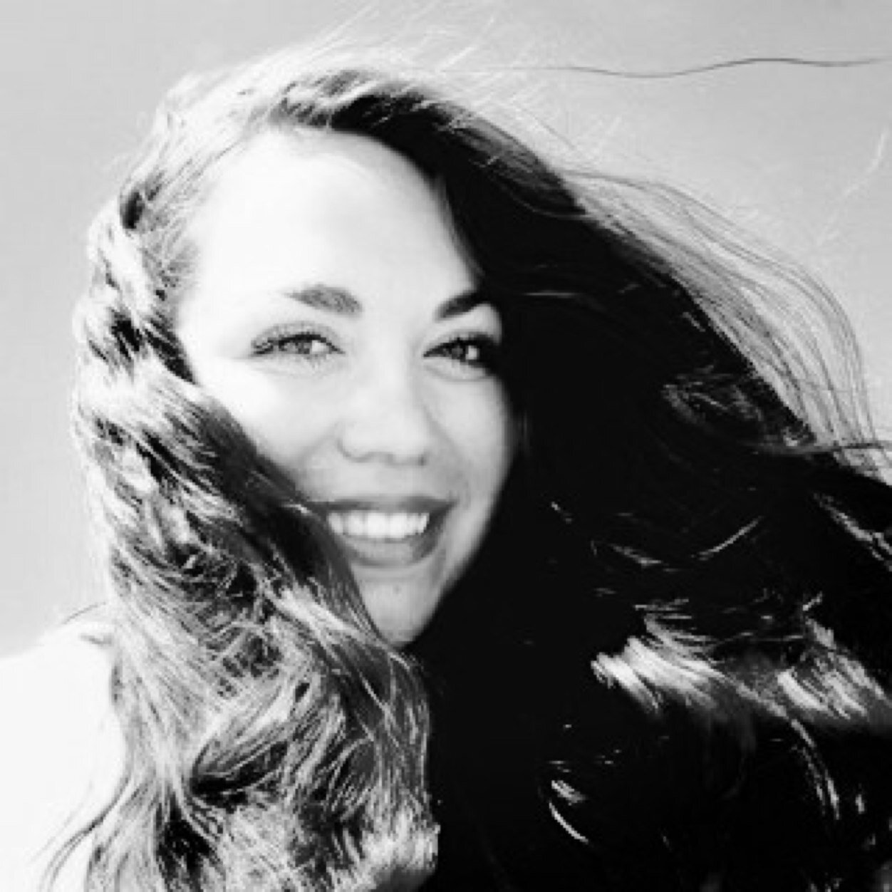 suzychick's profile picture. concerts, cats and coffee ♡