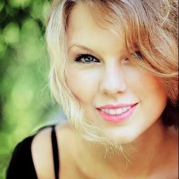 NaomiRio07's profile picture. I Swiftie I 5SOS Lover I Directioner I Vampettes I