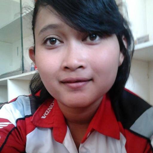hidup adalah perjuangan,maka jangan takut untuk terjatuh,karna dengan itu kita jadi tahu cara bagaimana untuk bangun lagi