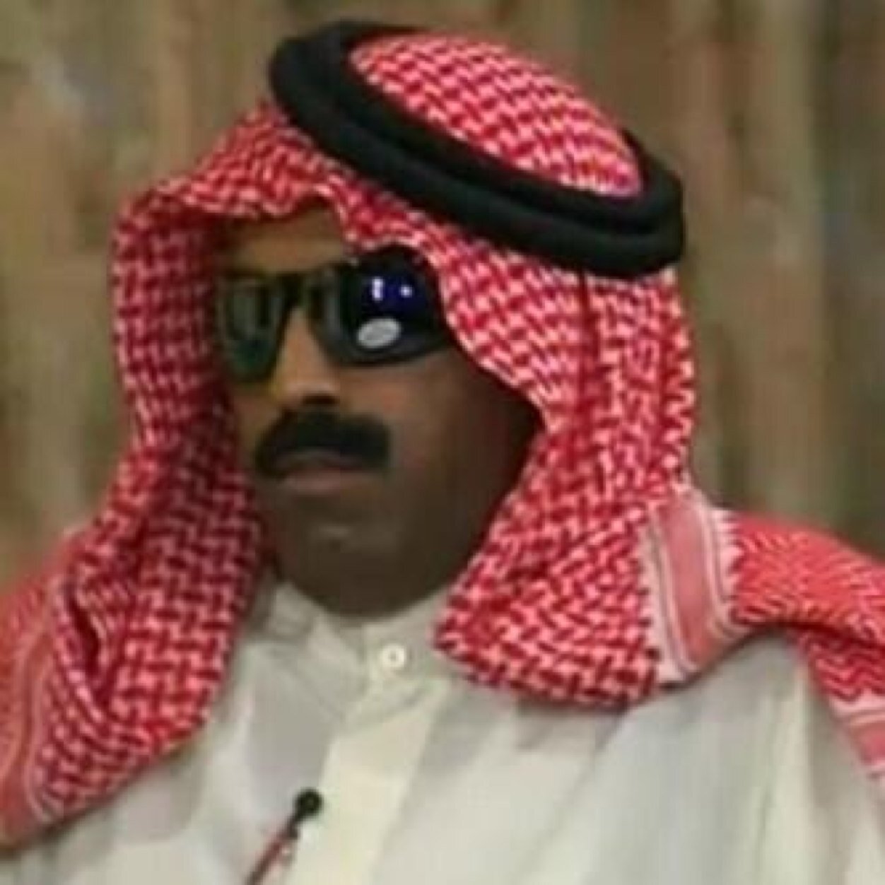 عايش لـ اسعدني

ما علي منكم

على الارض موقتا