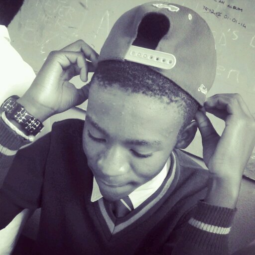 Am A vEry comPLicated Being....Am Self Centerd And I Love GiRls