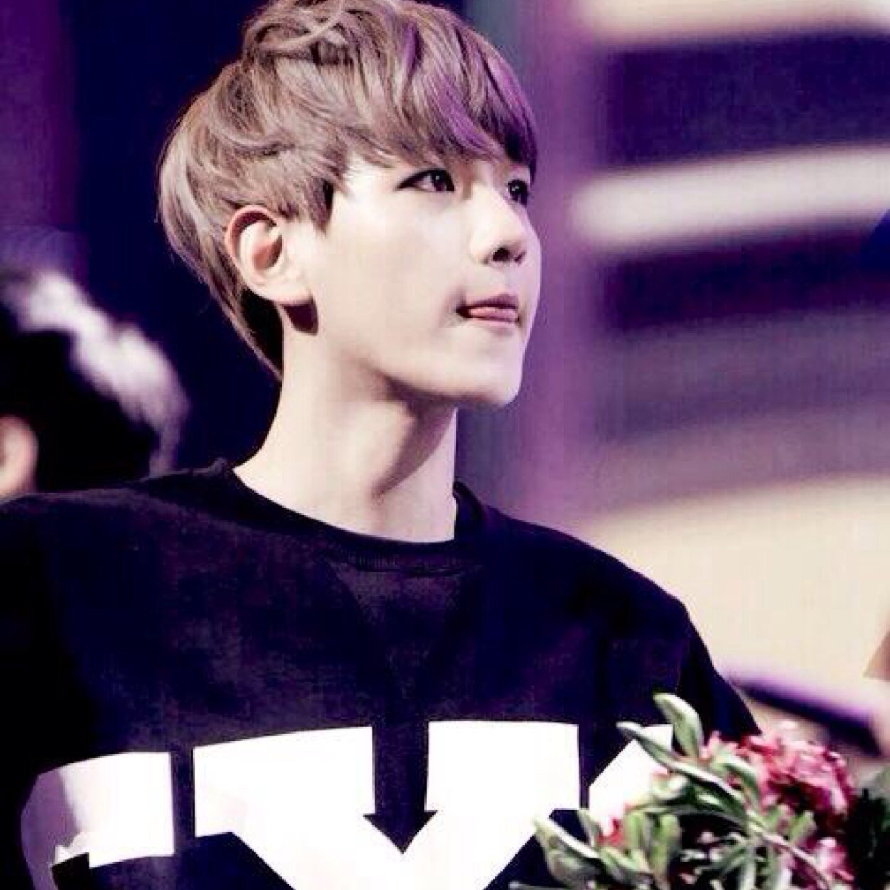 พยอนแบคฮยอน แห่ง EXO-K ครับ มาคุยกันเยอะๆนะครับ [Bot Not Real] Start : 140912 #BothSMFAM http://t.co/O61KofCz3p