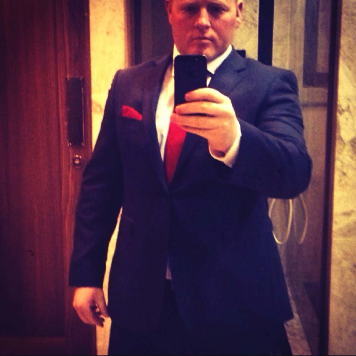 Gro9an's profile picture. Entrepreneur/App Developer/Programmer. Please feel free to download my latest app - a free #VAT #Calculator below ;-)