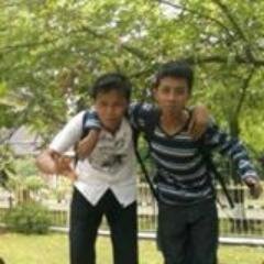 16-08-1997{@SMAN 1 GN.PUTRI}{XII IPA2}{#HALAMADRID}.