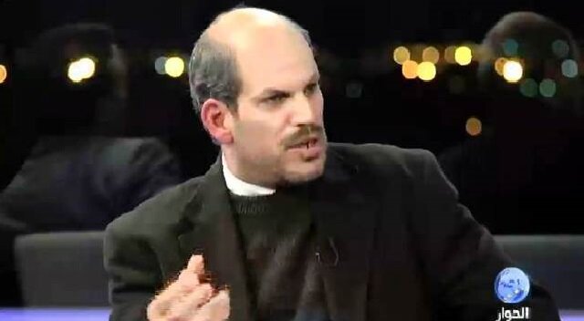 صحفي رئيس تحرير صحيفة الضمير اليومية التونسية .. الصحيفة التي تعبر عن روح الثورة التونسية