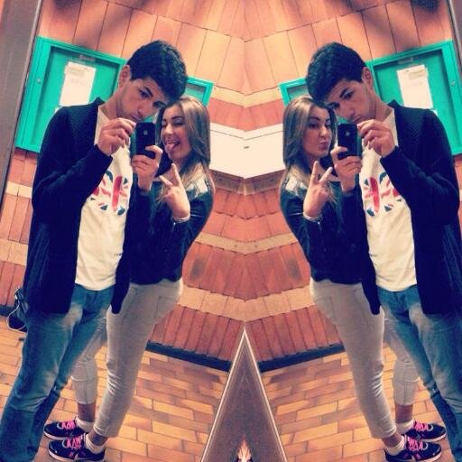 Nmoutahlik's profile picture. Empeche moi de vivre mes rêves et Jréaliserai tes cauchemard CROI MOI !! 
#TeamNiro  #TeamVitry  
سارة ♡ أنور   Insta: Nmoutahlik  Snap: Nmoutahlik