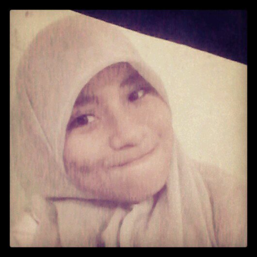 My named is Resa zahraini 17-01-2000 capricron sayang kmu lophelohphe di udara 310513