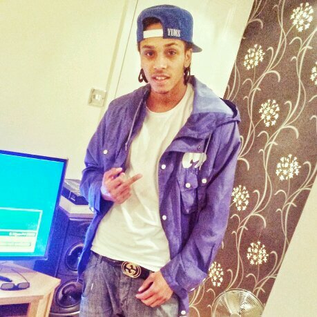 RenzyTyler's profile picture. Full time hustling making money money money