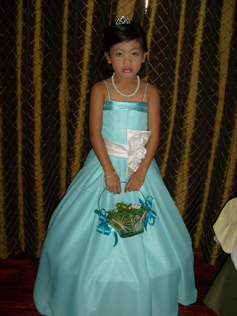 shine_burn103's profile picture. 