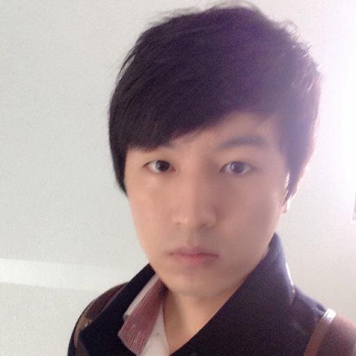 야구를 향한 나의 열정은 스피드건에 찍히지 않고, 실제로 던지는 야구공은 찍히긴 한데 느리다.