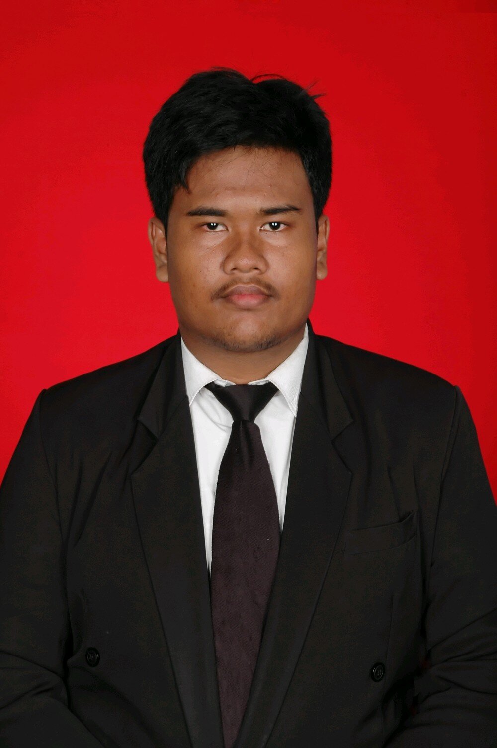 Selalu berusaha untuk jadi manusia yang lebih baik lagi