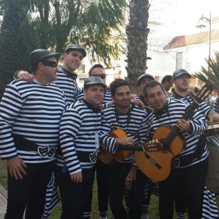 Grupo formado por veteranos y juventud del Carnaval de Alcalá de Guadaíra.
2014 - Esta noche la cogemos.