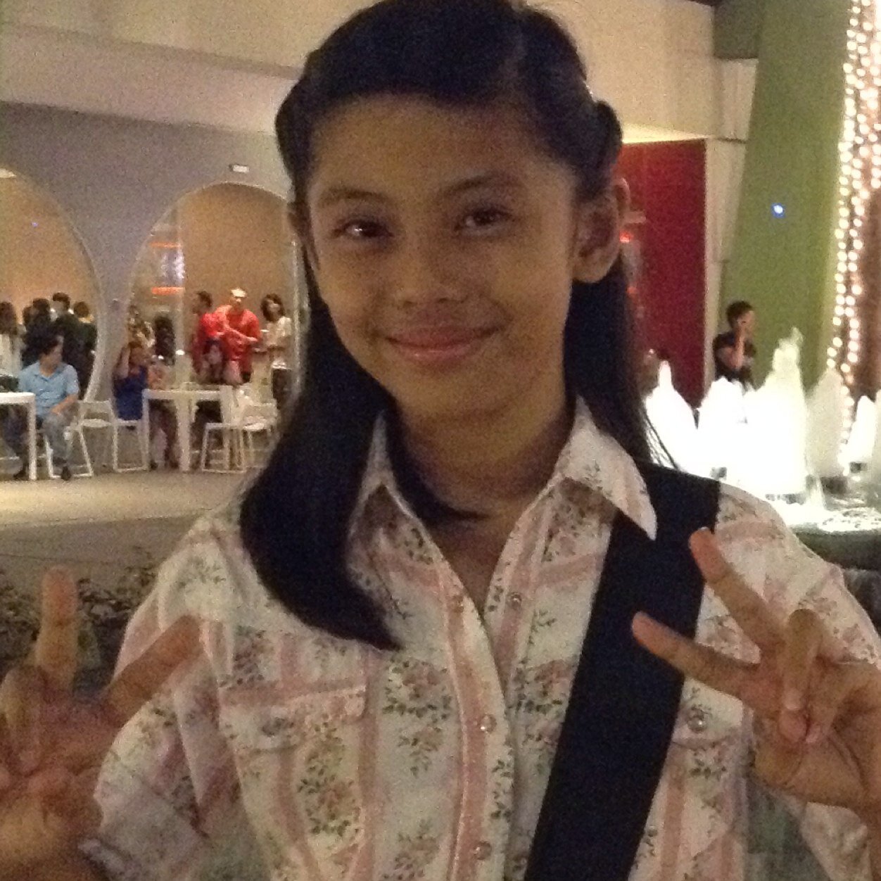 BE WHO YOU ARE NOT WHO THE WORLD WANTS YOU TO BE :) SILLIMANIAN-ATENISTA,Grade VI, ALYDEN IDOL :) HEY!! Follow me and I follow back :)