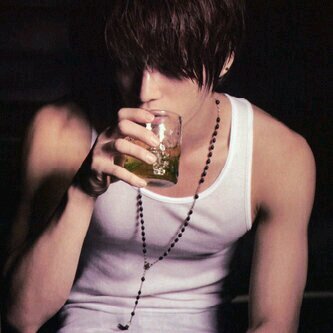 sfhuhg1764's profile picture. 