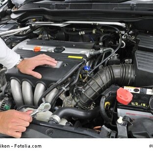 We’re a family-run business based in South Harrow, Middlesex and we specialise in vehicle servicing, vehicle repairs and the restoration.