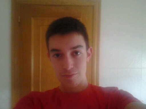 1998.de CONXO CITY,soy un gran fan del real madrid ,IES EDUARDO PONDAL me encanta la musica electronica