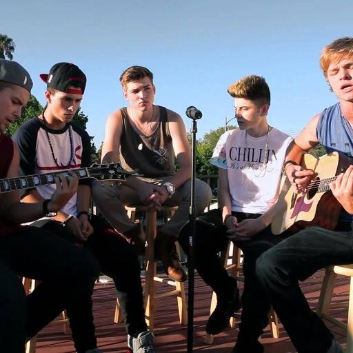 im a girl that love project boyband from holland