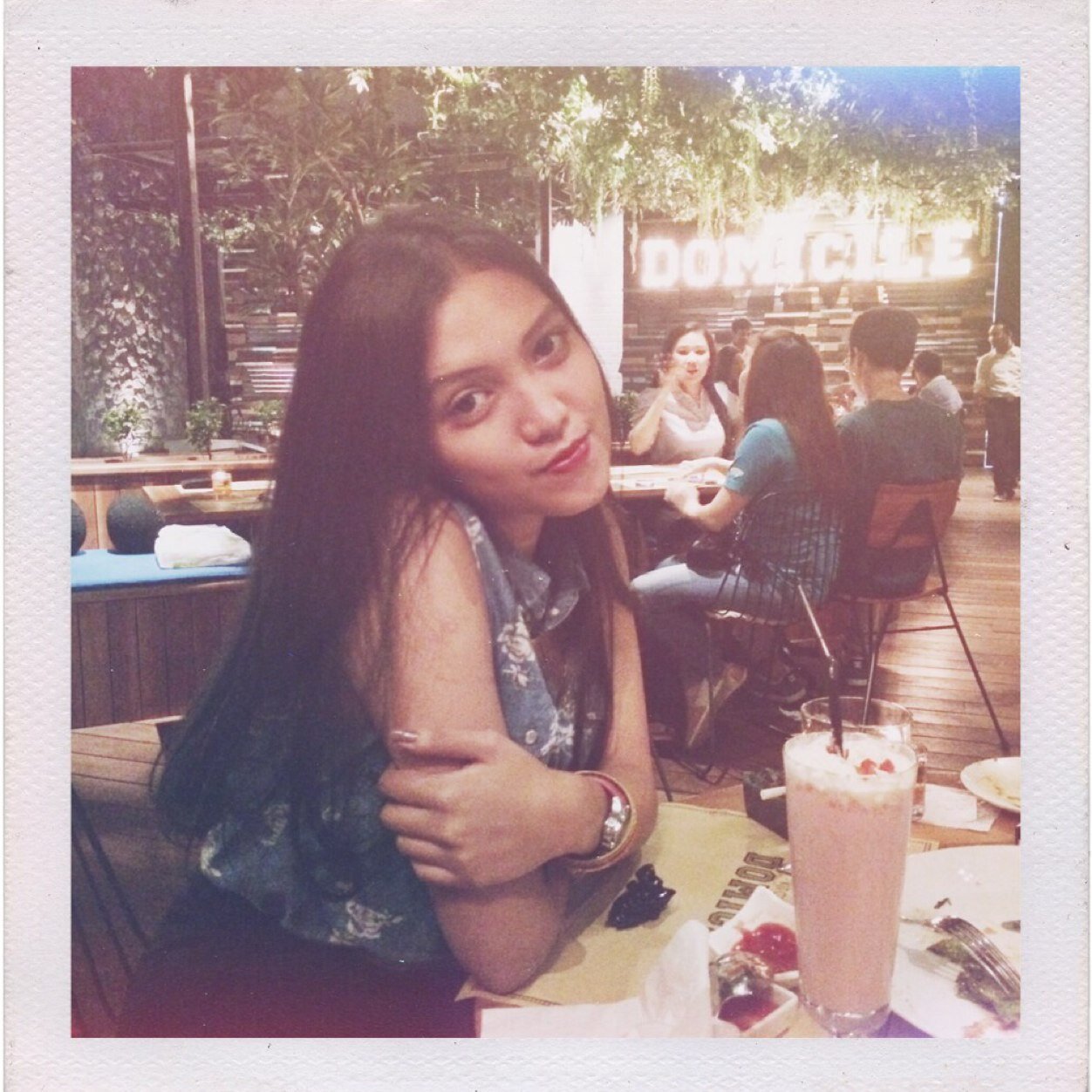 Instagram: mahadhyani