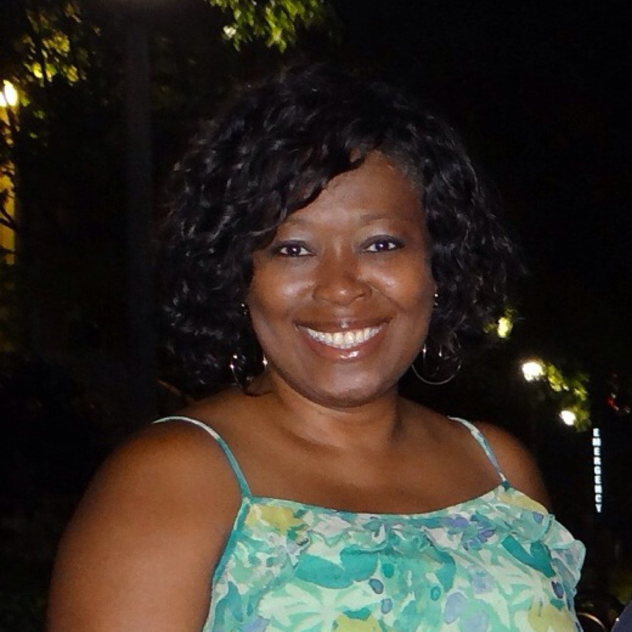 iamsheilaglover's profile picture. Tomorrow is not promised...enjoy, love and live life with no regrets!