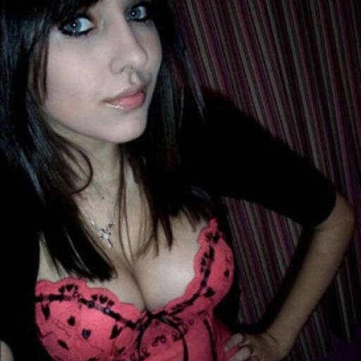 sexyhot5273's profile picture. 