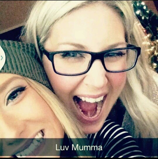 terrahjhughes's profile picture. 