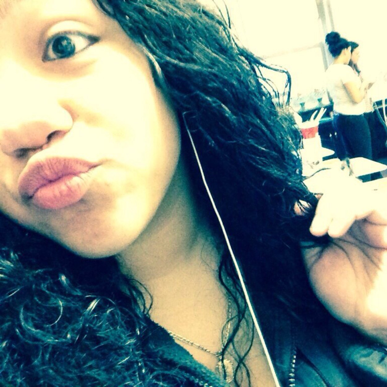 Name is ღαяїεℓ^.^ Rican & Mexican #Proudhispanic 15 ^.^ Austin mahone is my idol ❤️ #Mahomie ❤️staystong your all beautiful✨