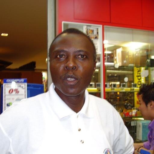 Environmentalist, ICT Digital Rights Advocate, 
GisWatch co-author, #PROTEGEQV, @PROTEGEQV