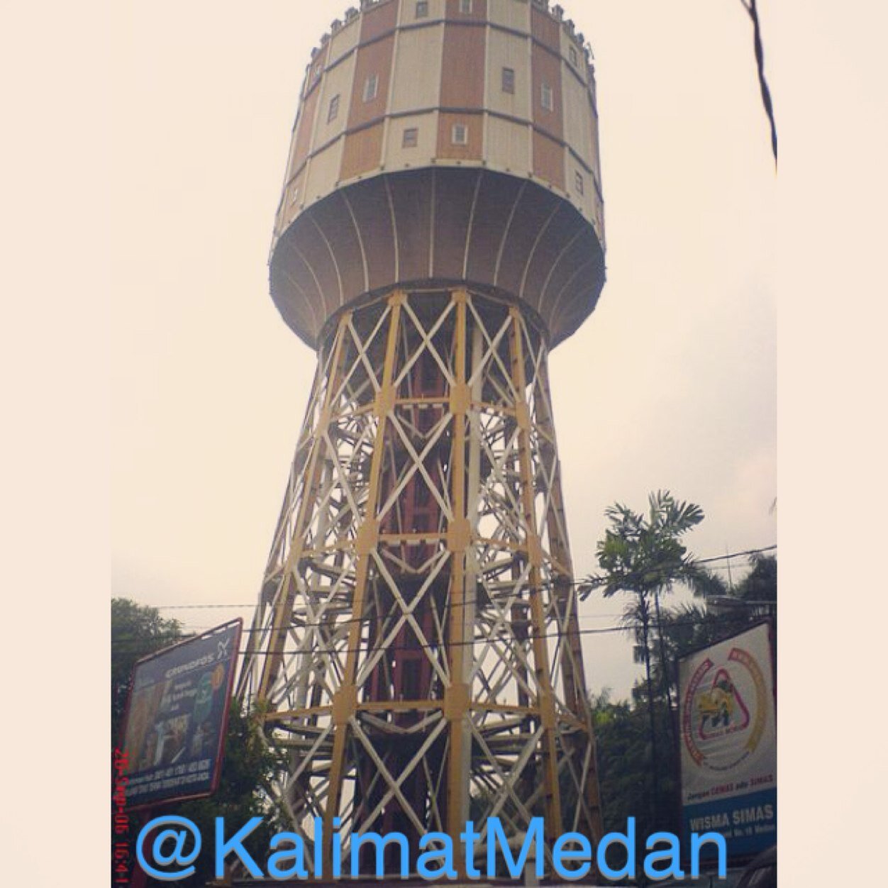 Kalo kamu anak kampus wajib follow @GueAnakKampus !!! Yang belum jadi anak kampus follow juga ya, banyak info buat jadi anak kampus !!