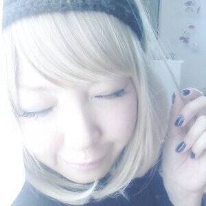 m1_channn's profile picture. 13歳の女の子と8歳の男の子のママ / 夢の国 / ネイル / お洋服 / 信じる気持ち / 妖精の粉 / 紅茶とチョコレート / おひさま / ピンクと青 / デニム / 食べることと寝ること /