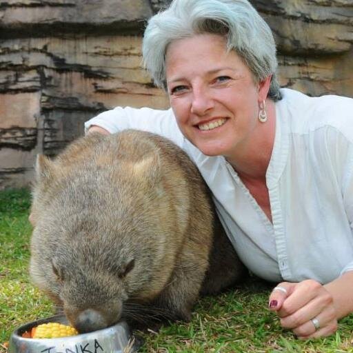 MinxStreet's profile picture. Professional creative and amateur fairy godmother. Passionately pursuing all things fashion, fabric and design.