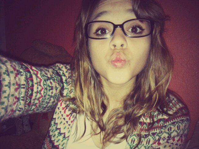 hi I'm new to Twitter follow me :)